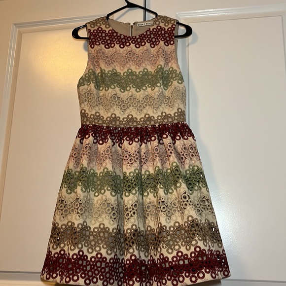 Alice + Olivia  Multicolor Joyce Lace Cocktail Dress - Picture 6 of 8